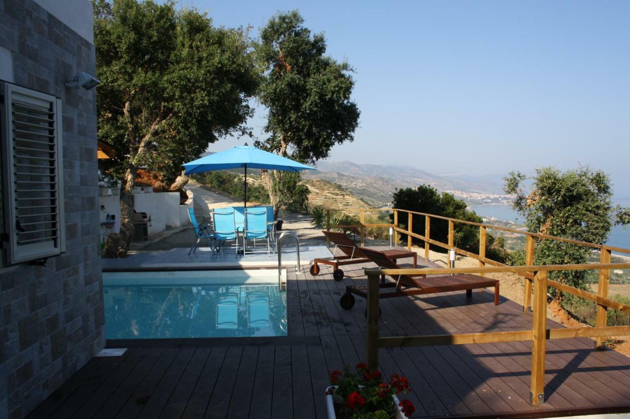Villa Alice Santo Stefano di Camastra Exterior photo